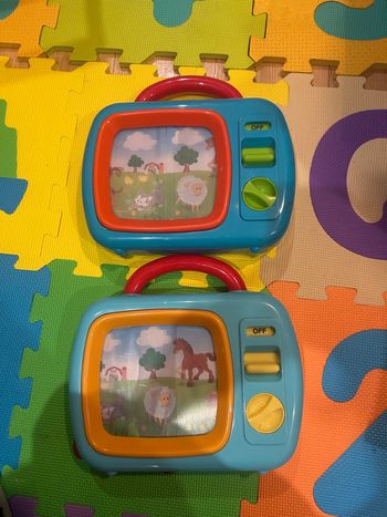 Jouet bébé lot de 2 télé 