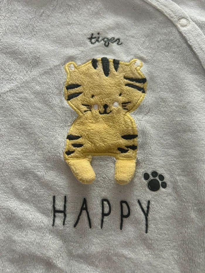 Pyjama velours tigre 🐯 - photo numéro 2