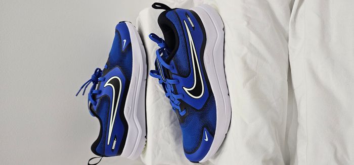 Baskets de running Nike Cosmic Runner taille 40