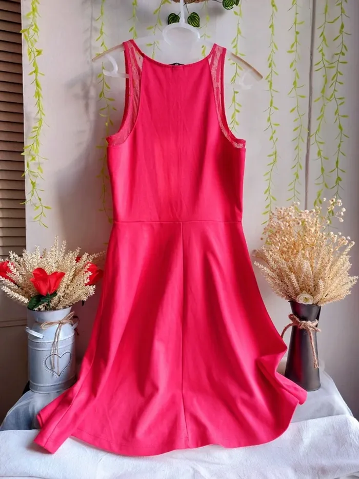 🌸 Robe trapèze H&M - Taille 36 🌸 - photo numéro 3