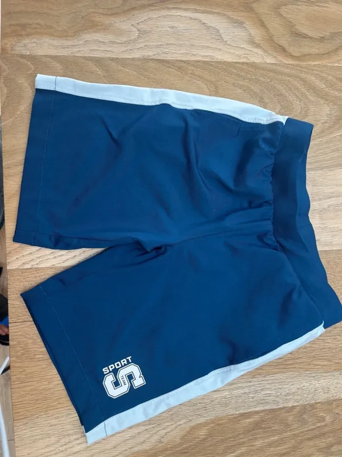 Short relax Okaïdi taille 4 ans