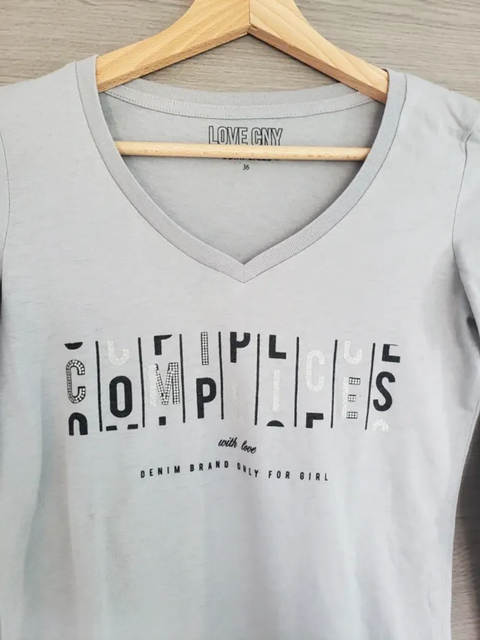 T shirt manches longues - photo numéro 2