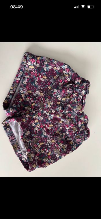 Short 23 mois