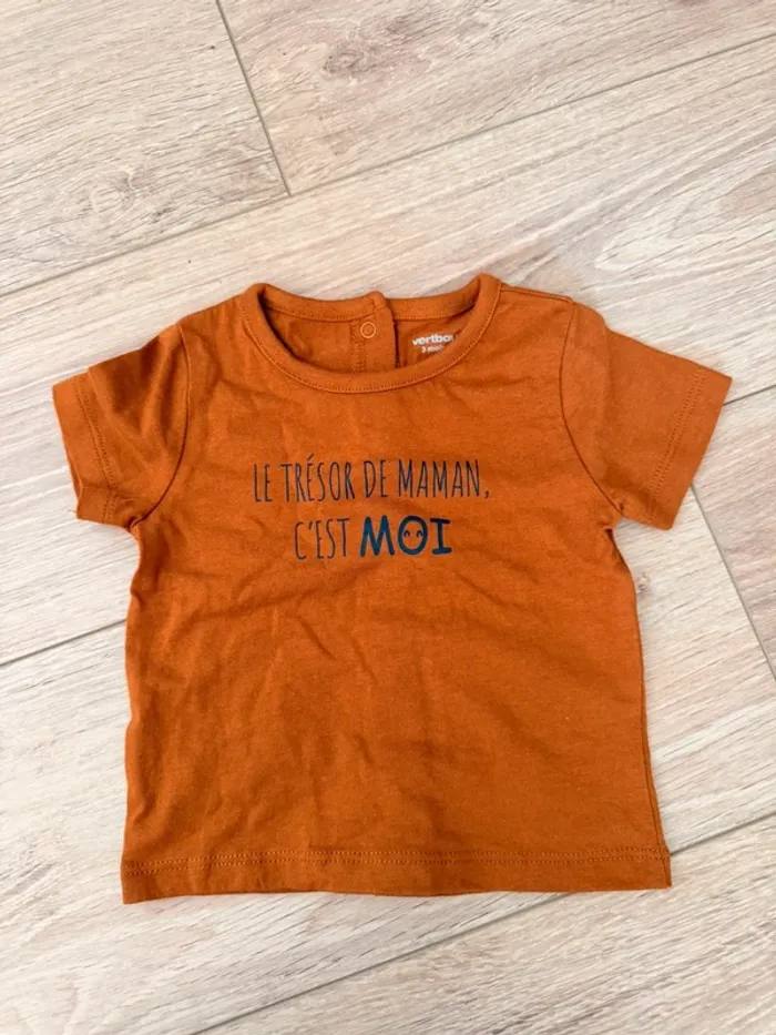 TEE shirt