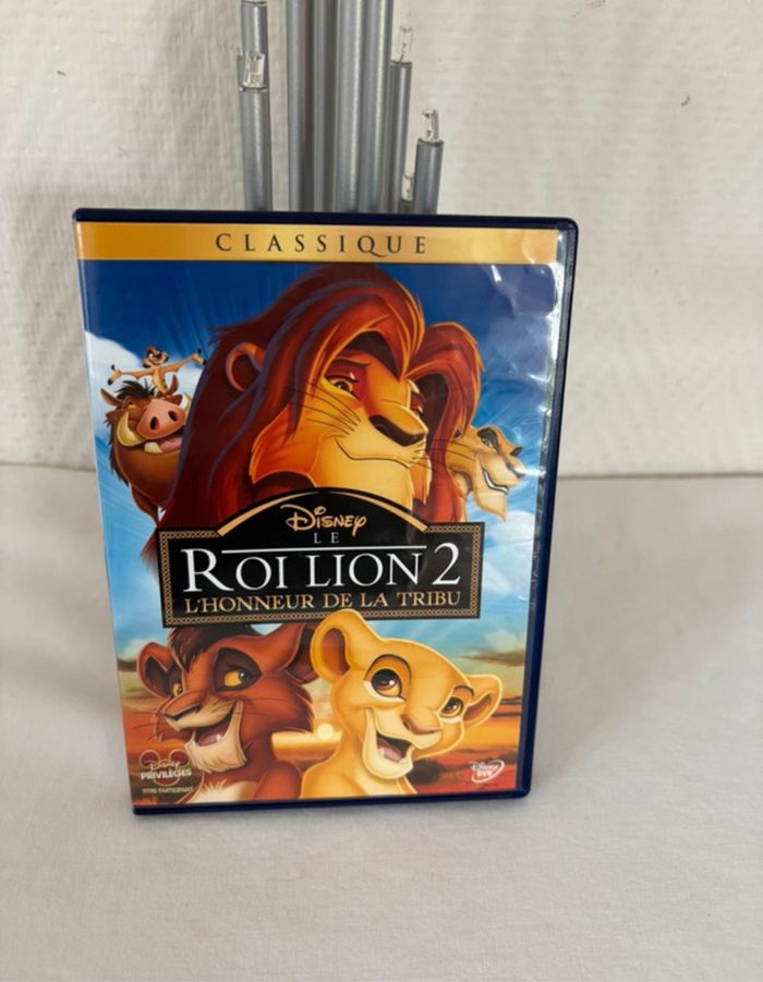 • Dvd Disney numéroté ~ Le roi lion (38) & Le roi lion 2 (49) • - photo numéro 8