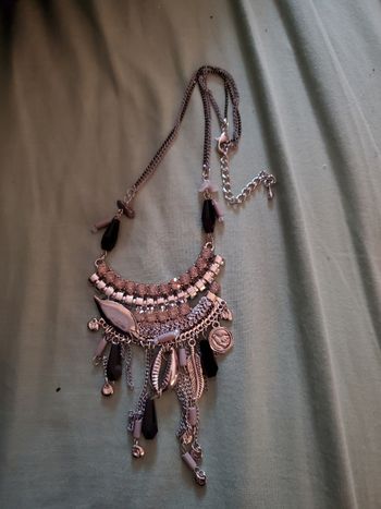 Collier fantaisie