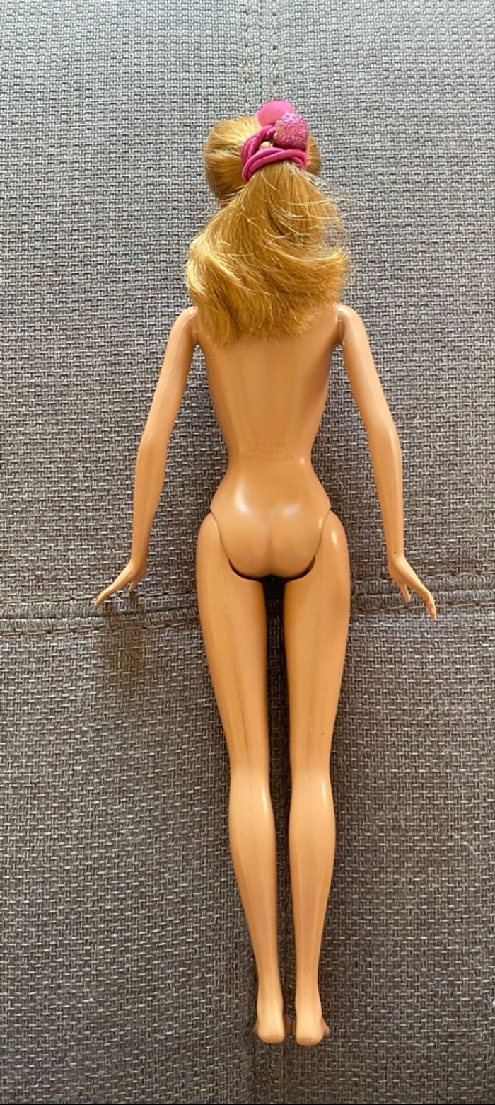 Poupée Barbie - photo numéro 3
