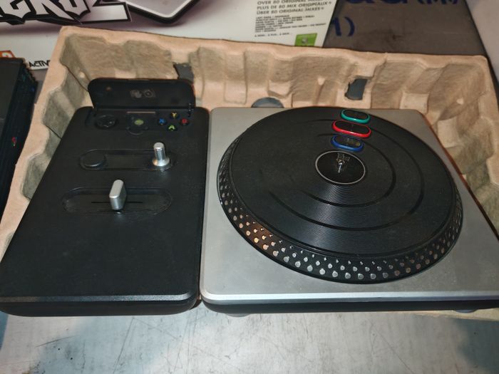 Lot ps2 et platine dj xbox - photo numéro 2