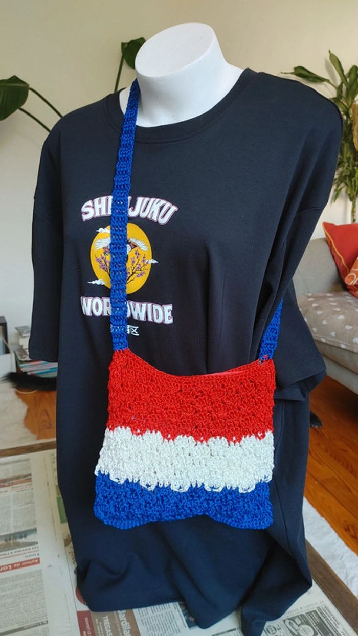 Sac en nylon bandoulière couleur de la France Bleu Blanc Rouge fermeture zip - photo numéro 2