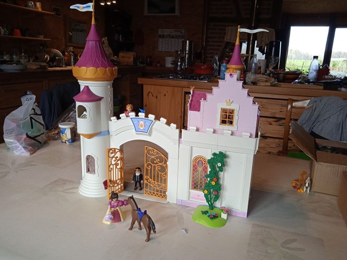 Château de princesse Playmobil - photo numéro 2