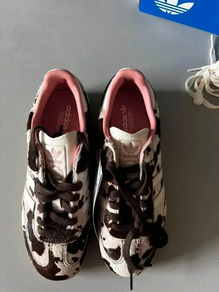 adidas Samba OG imprimé vache - photo numéro 8