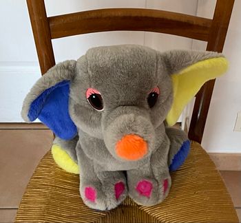 Peluche éléphant 