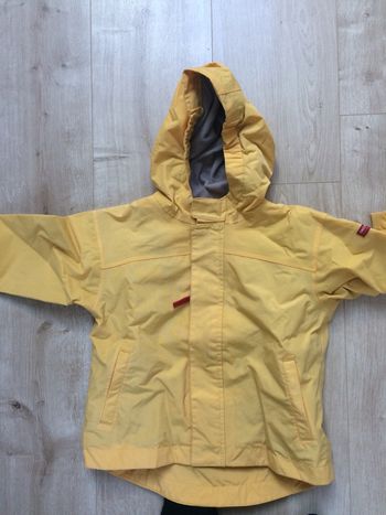 Veste décathlon 2 ans