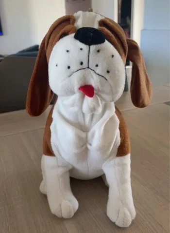 Peluche chien