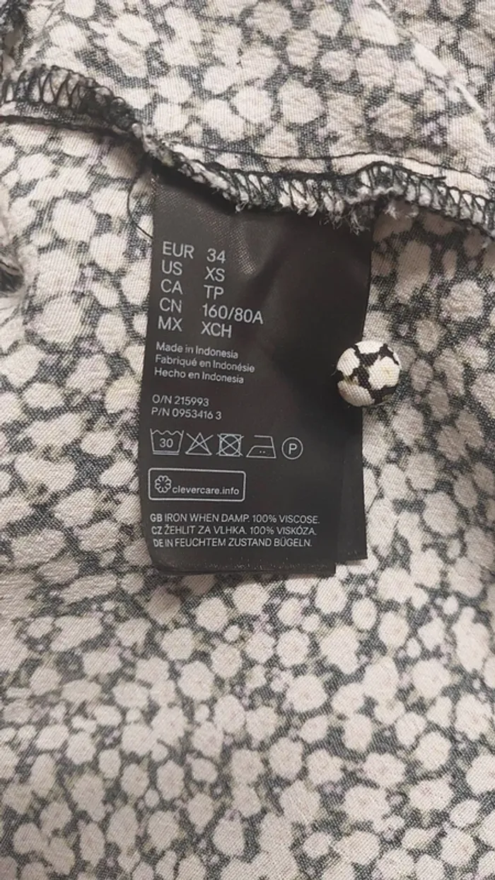 Robe vintage fleurie cintrée H&M - photo numéro 7