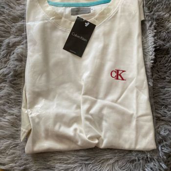 T-shirt Calvin Klein