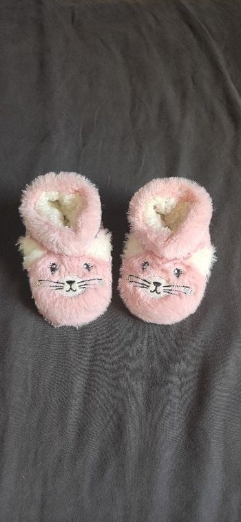 Chaussons neufs