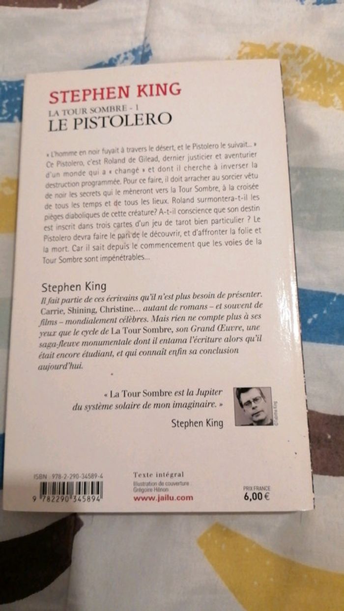 La tour sombre tome 1 - photo numéro 2