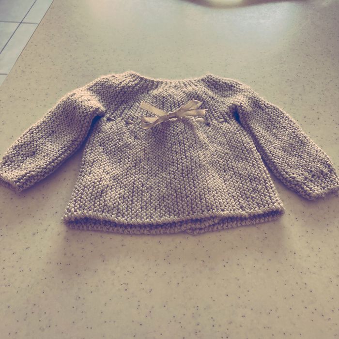 Brassière tricotée main