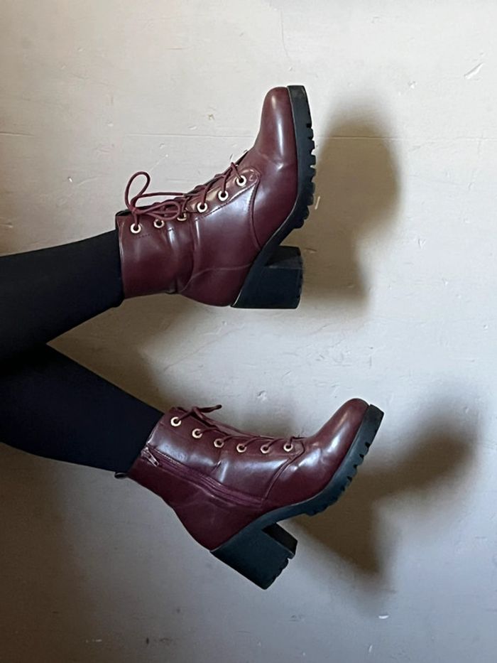 Bottines à talons avec lacets - bordeaux