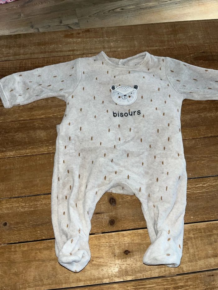 Lot de pyjamas - photo numéro 4