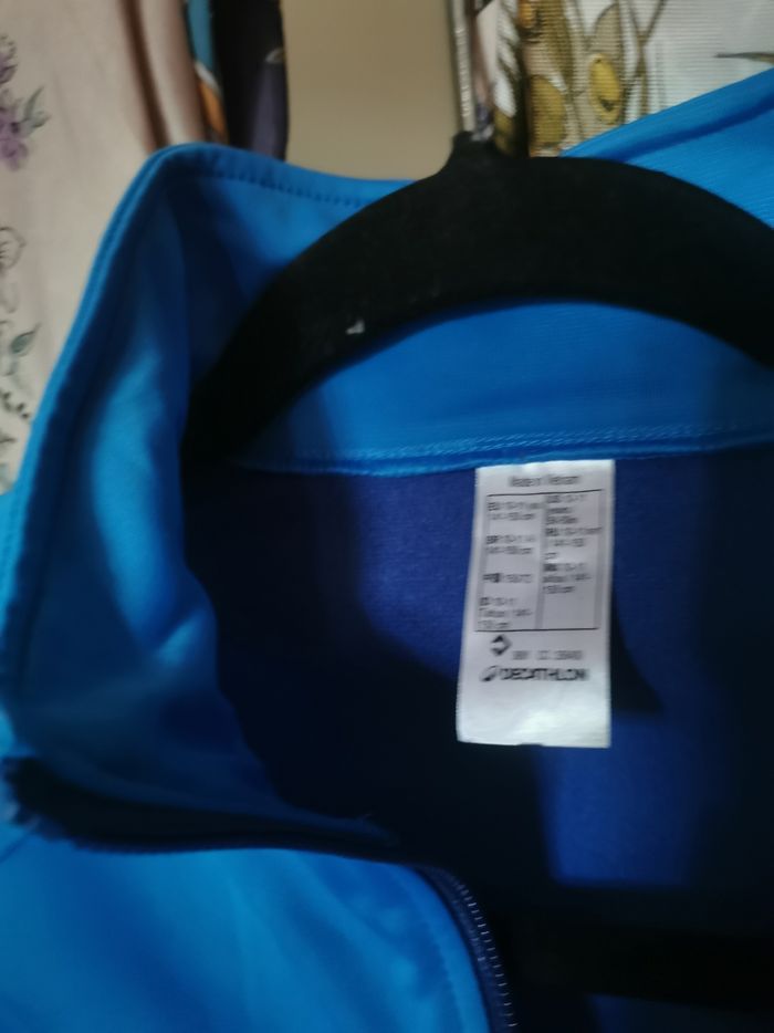 Veste de sport décathlon - photo numéro 2