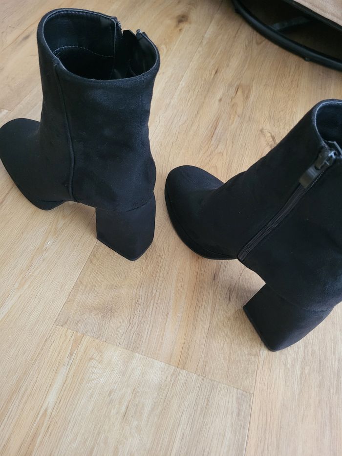 Bottines à talon suedine - photo numéro 3