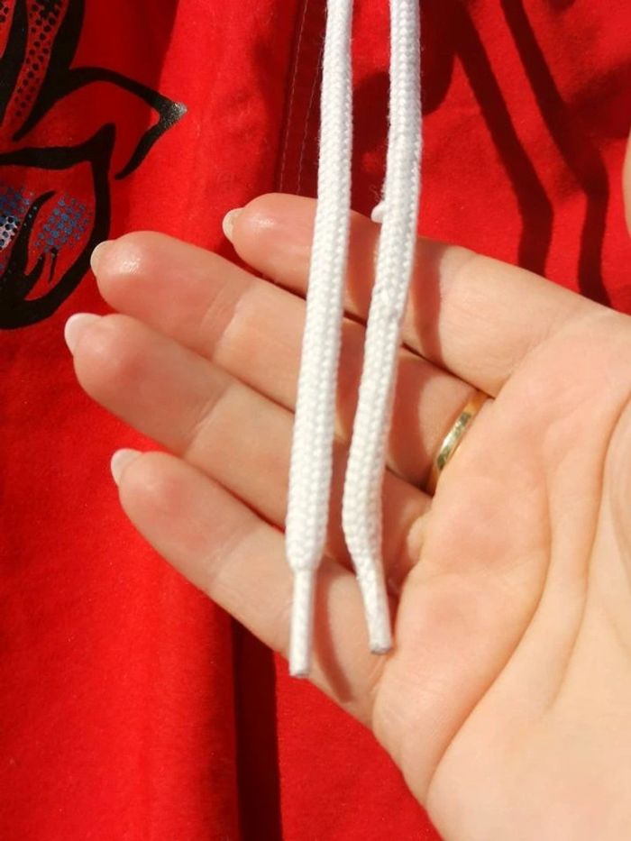 Short rouge tribord 10 ans - photo numéro 4