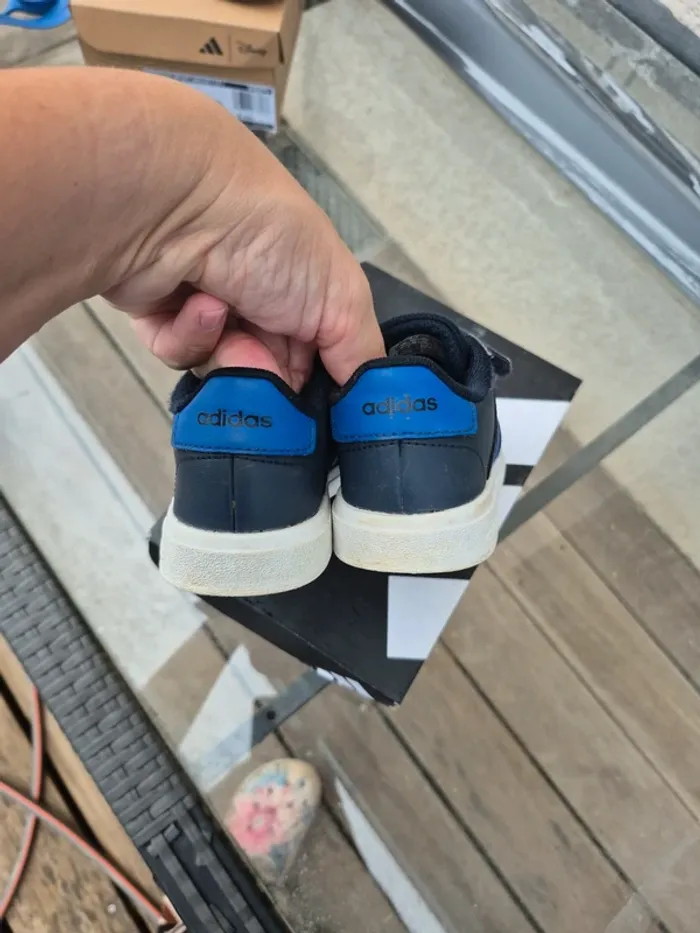 Baskets adidas - photo numéro 6