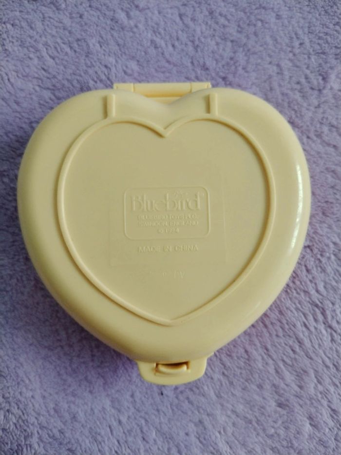 Polly Pocket vintage 1994 crèche boîte cœur jaune ruban rose - photo numéro 18