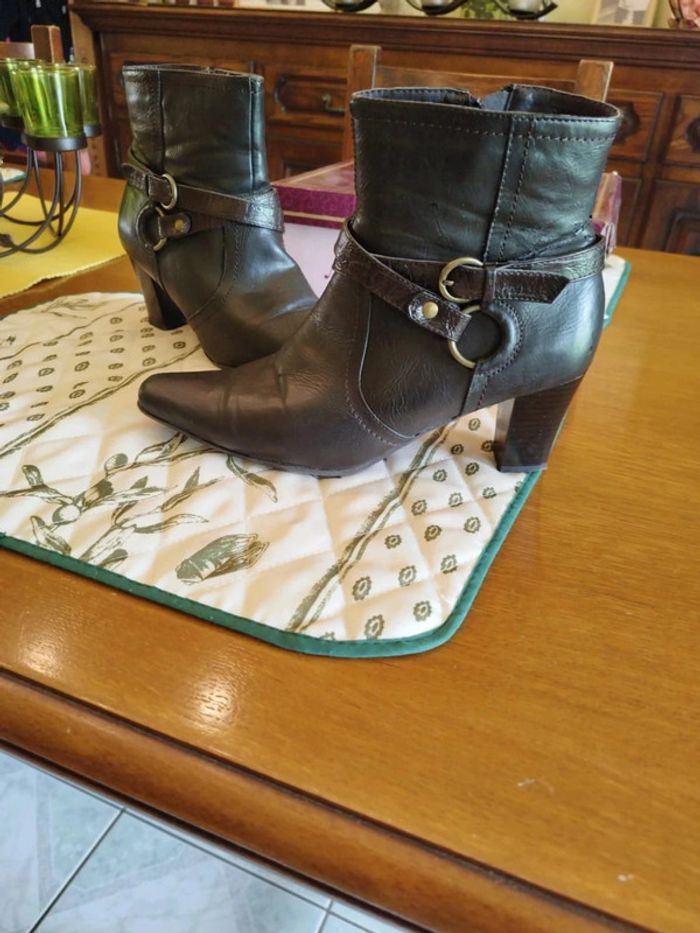 Bottines noires similicuir taille 39 Altramarea - photo numéro 2
