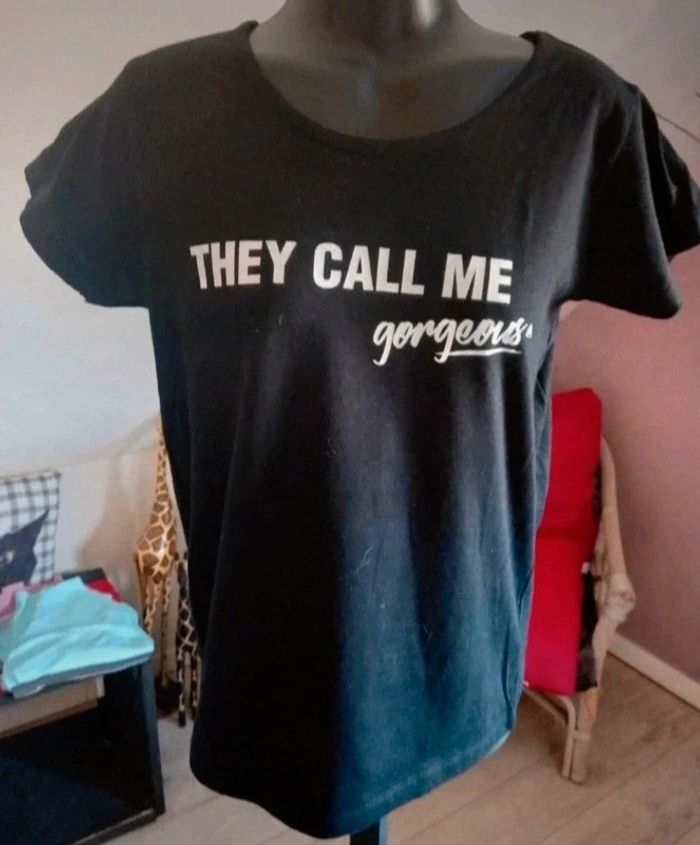 Lot 2 tee shirt taille S - photo numéro 6
