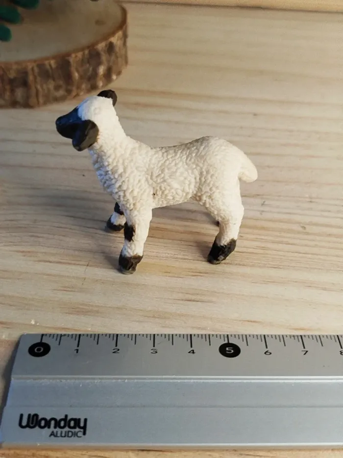 Schleich McDo Agneaux a tête noire Figurine animal de la ferme - photo numéro 4