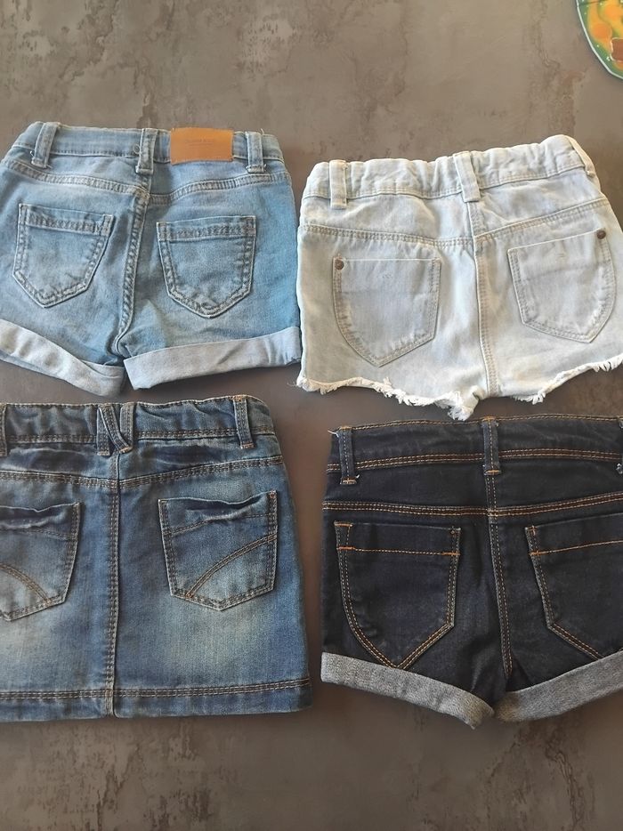 Lot short fille 3 ans - photo numéro 4