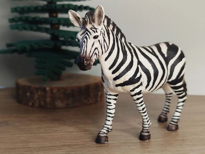 Schleich Zèbre femelle figurine Animal de la savane - photo numéro 3