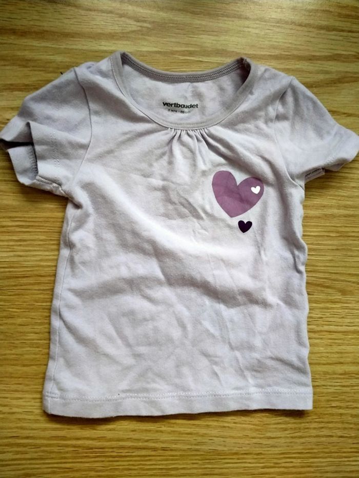 T-shirt violet cœur. Vertbaudet .
taille 18 mois - photo numéro 2