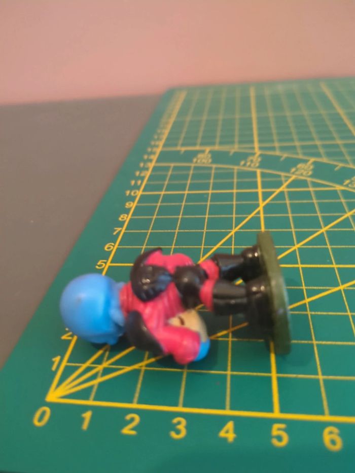 figurine affreux vilains martiens - photo numéro 2