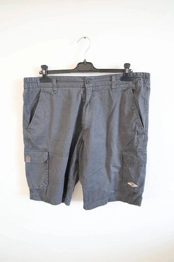 C54 short gris Umbro 44