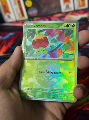 Pokémon Verpom Masterball 009/131 évolutions prismatiques - EV.8.5