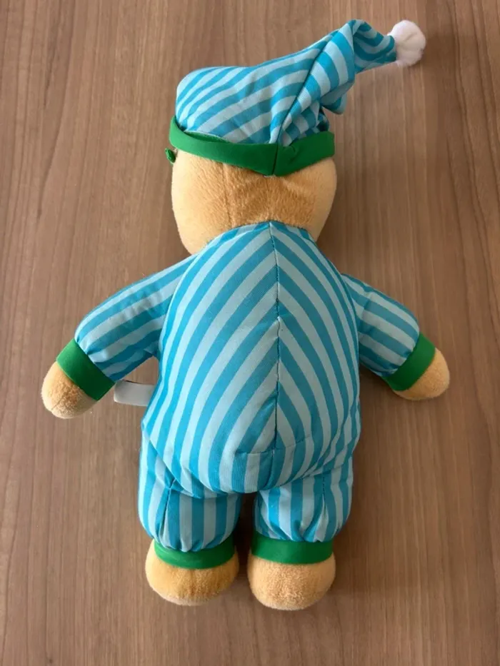 Grande peluche Winnie l’ourson avec bonnet de nuit - photo numéro 6