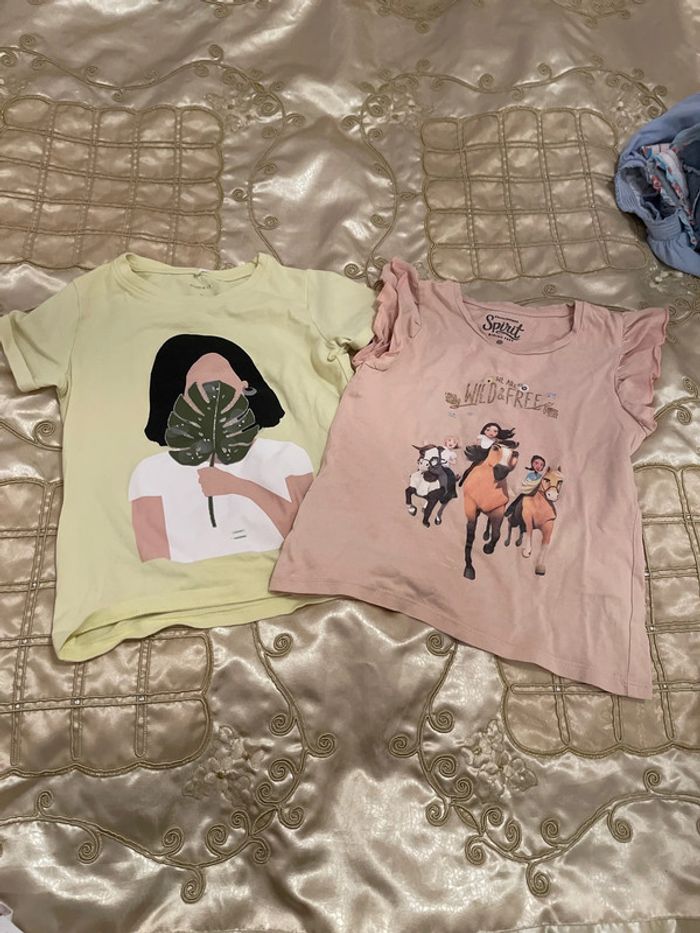 2 t-shirt 6 ans