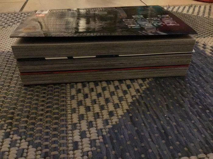 Lot 3 mangas Sky-High Survival très bon état kana livres - photo numéro 4