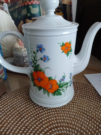 Très jolie Théière vintage porcelaine Bavaria