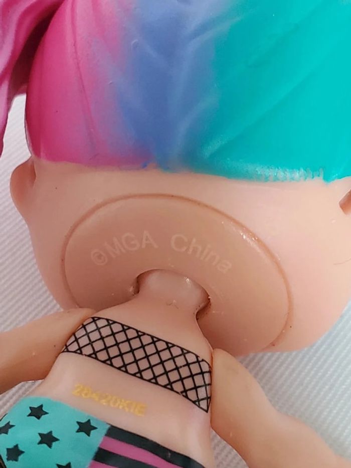 Poupée L.O.L. Surprise - Calendrier de l'Avent Tricksta BB - photo numéro 7