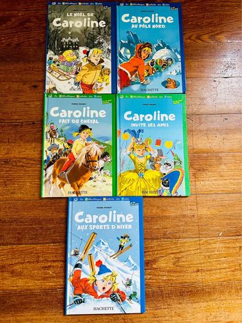 Lot de 5 livres bleu vert Caroline Pierre Probst Hachette bibliothèque des petits