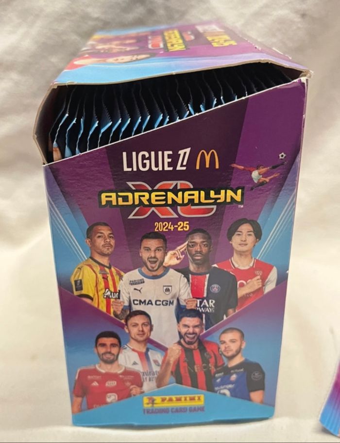 1 boîte + 3 sachets de cartes à collectionner panini adrenalyn XL foot ligue 1 2024/2025 - photo numéro 6