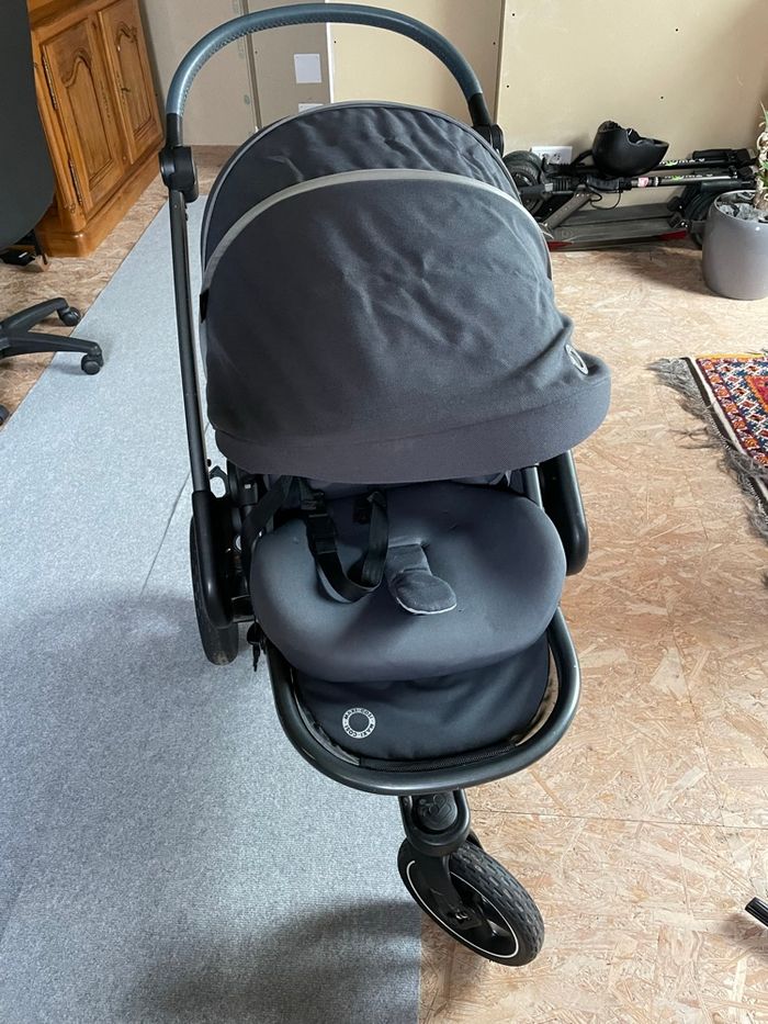 Poussette Maxi cosi 3 roues - photo numéro 3