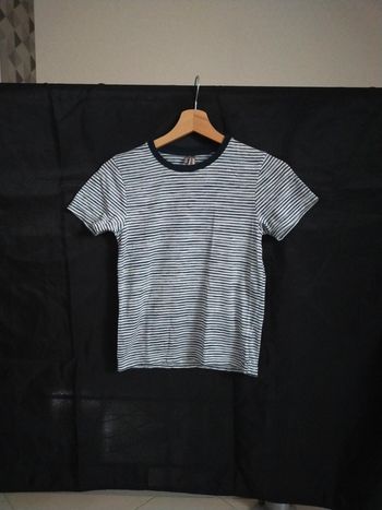 Tee shirt