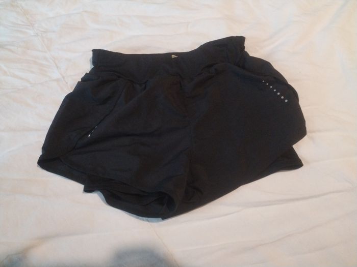 Short doublé