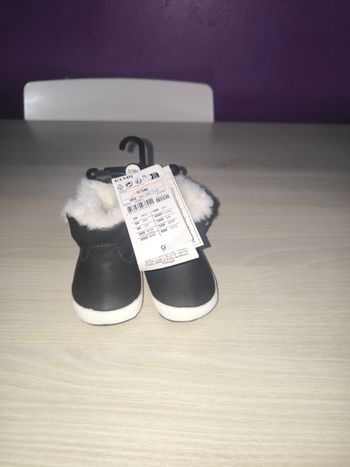 Chaussures Kiabi 0/3 mois neuf